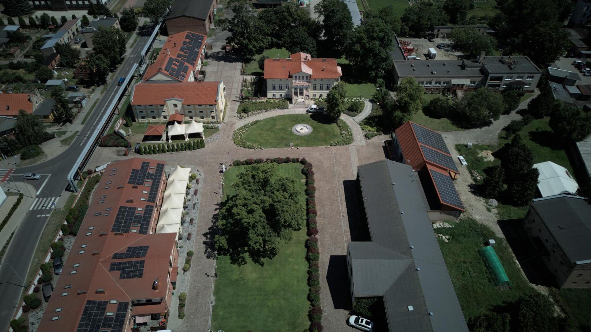 Hotel Sandro Silver & Spichlerz Antoniny Leszno  Eksteriør billede