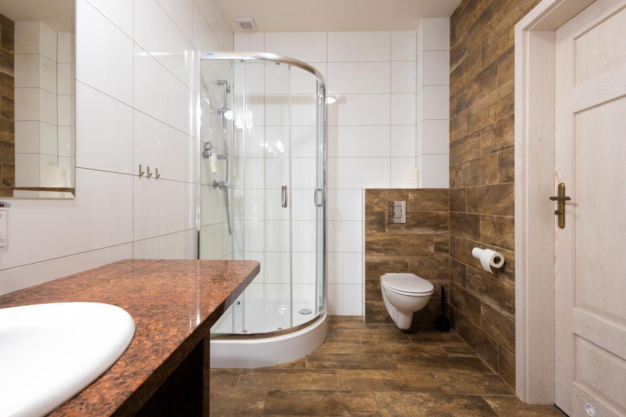 Hotel Sandro Silver & Spichlerz Antoniny Leszno  Eksteriør billede