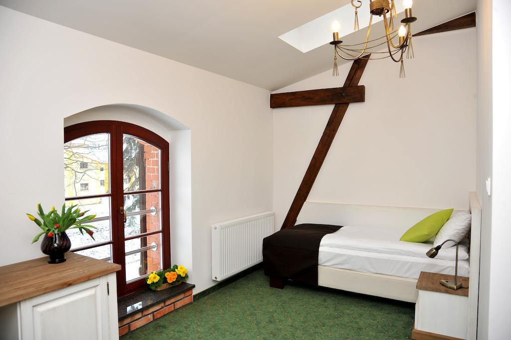 Hotel Sandro Silver & Spichlerz Antoniny Leszno  Værelse billede